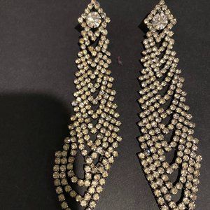 NYE holiday Sparkle Drop earrngs